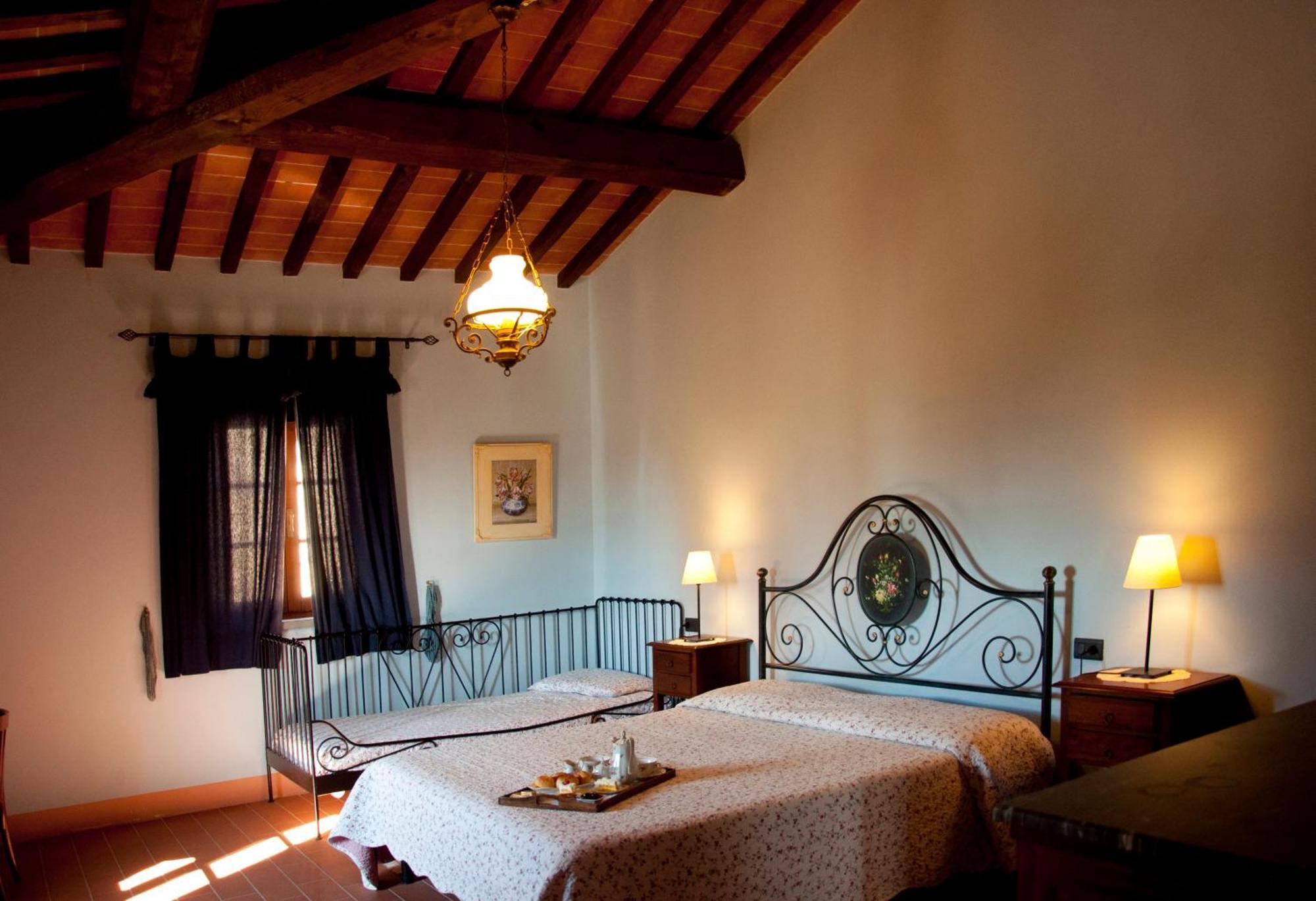Agriturismo Fattoria Rozzalupi سيريتو غيدي المظهر الخارجي الصورة