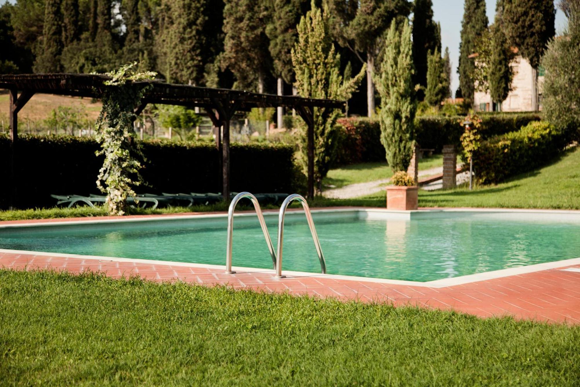 Agriturismo Fattoria Rozzalupi سيريتو غيدي المظهر الخارجي الصورة