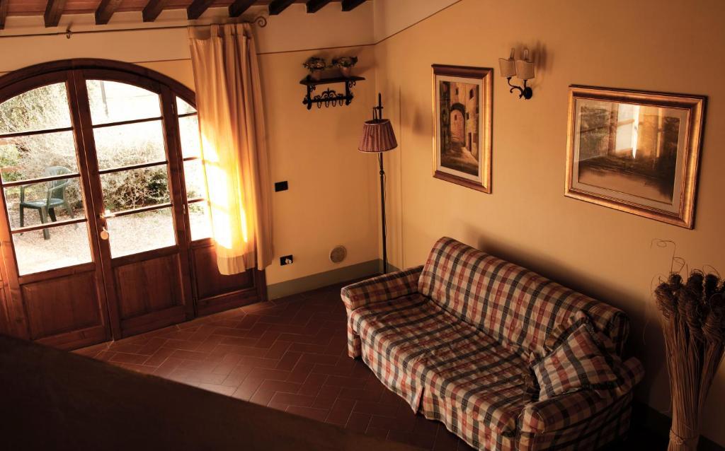 Agriturismo Fattoria Rozzalupi سيريتو غيدي الغرفة الصورة