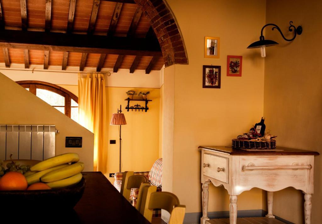 Agriturismo Fattoria Rozzalupi سيريتو غيدي الغرفة الصورة